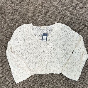 Universal Thread cropped sweater